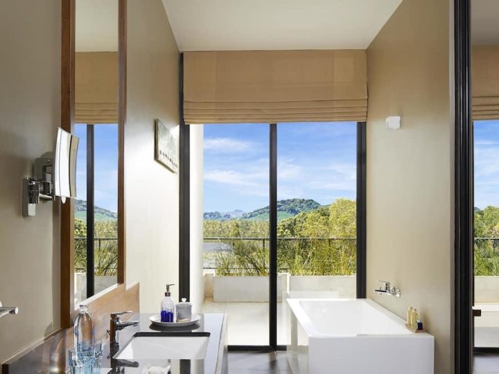 expedia_group-880405-f8de98-799251